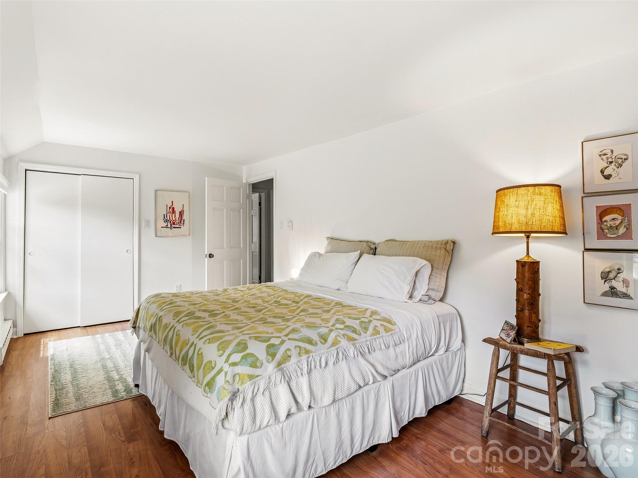 51 Mark Twain Road Asheville NC 28805