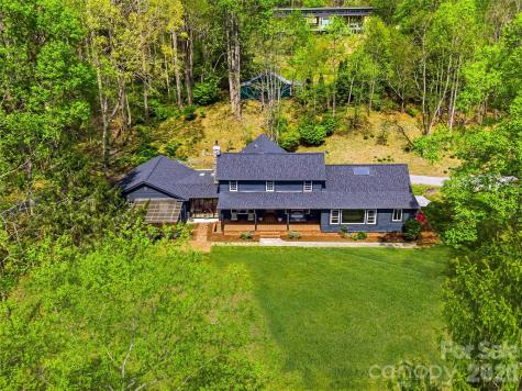 51 Mark Twain Road Asheville NC 28805