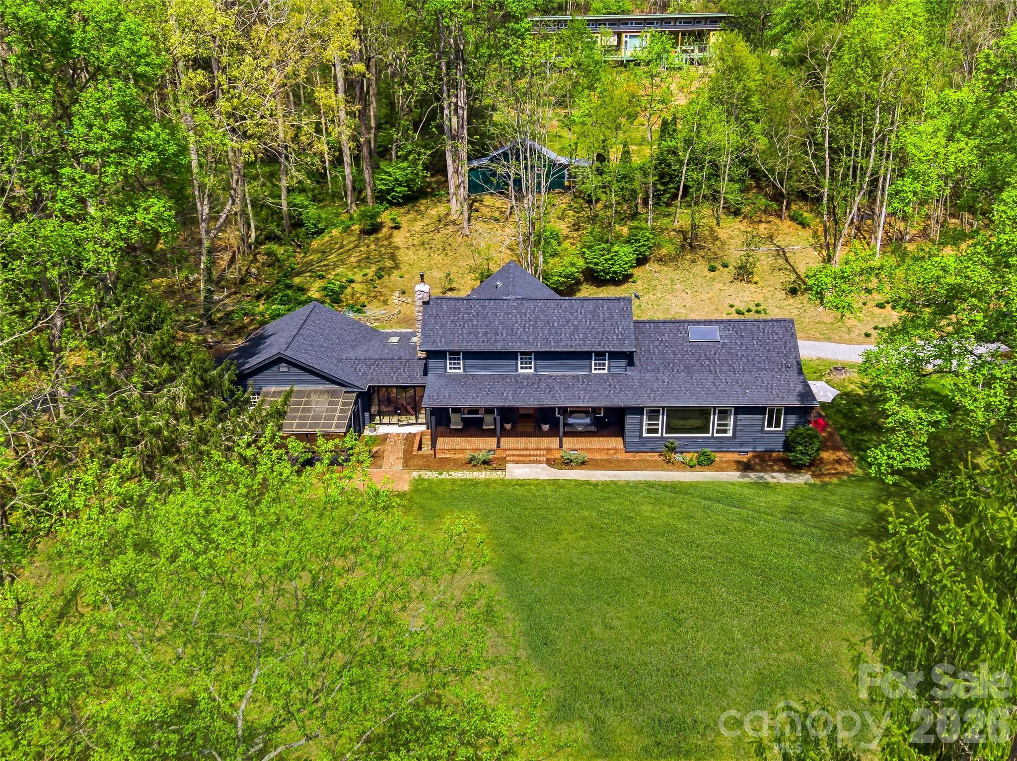 51 Mark Twain Road Asheville NC 28805