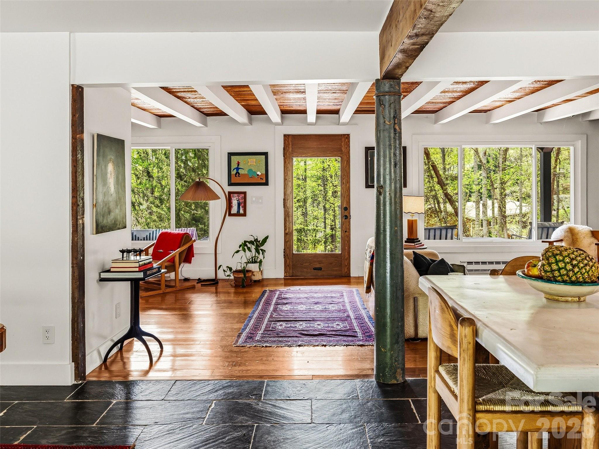 51 Mark Twain Road Asheville NC 28805