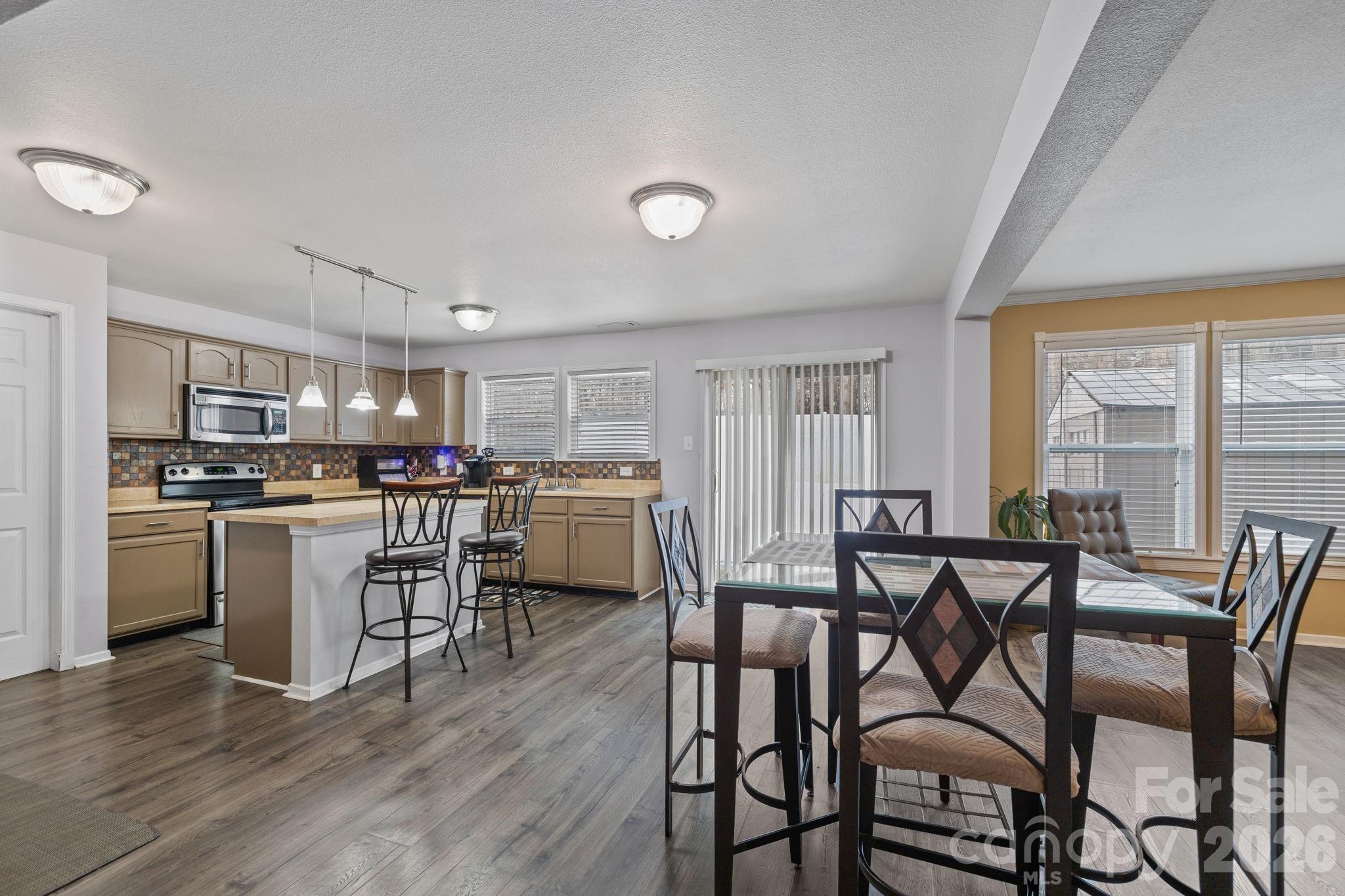 6127 Blue Ash Lane Charlotte NC 28215