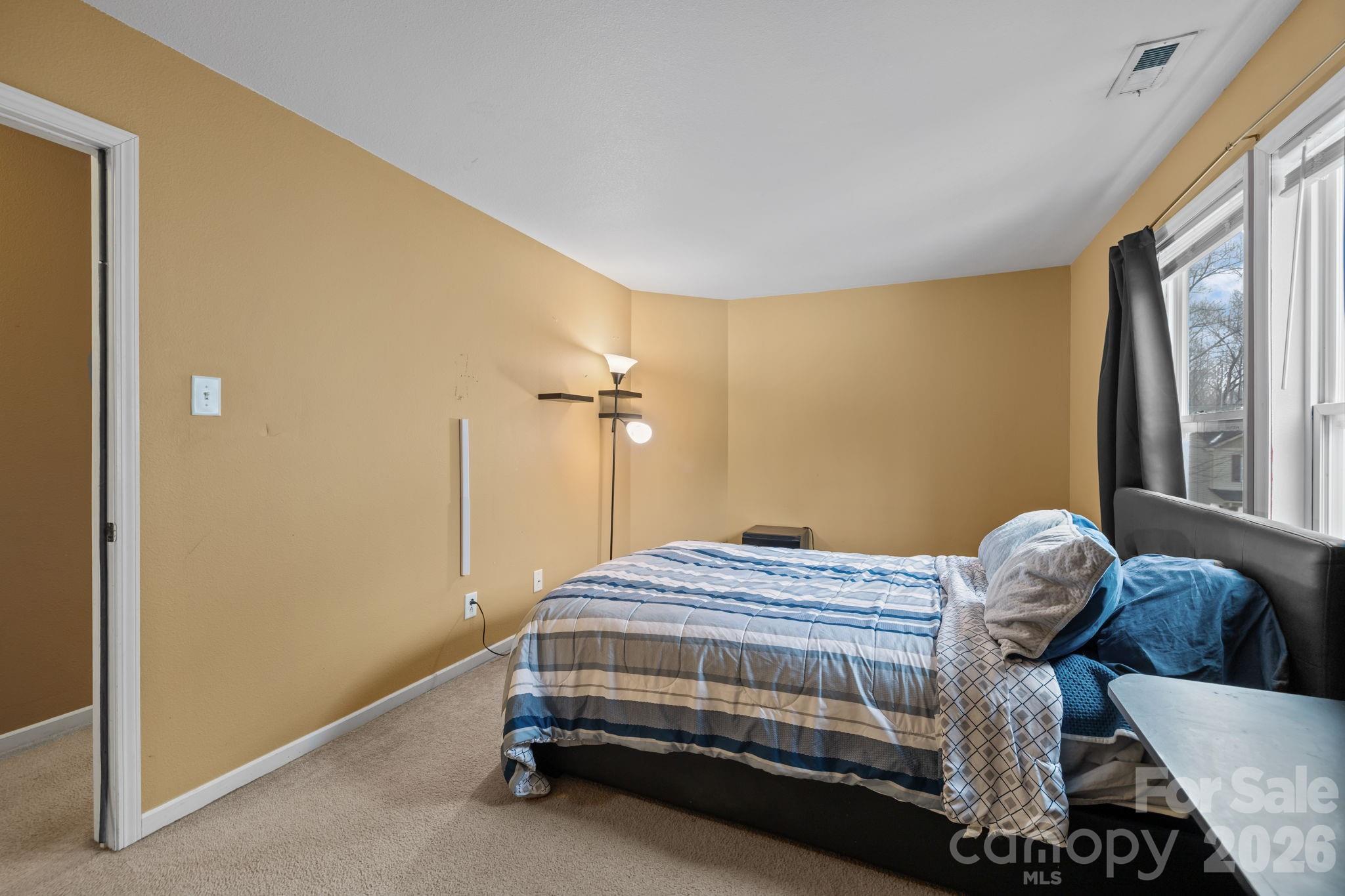 6127 Blue Ash Lane Charlotte NC 28215