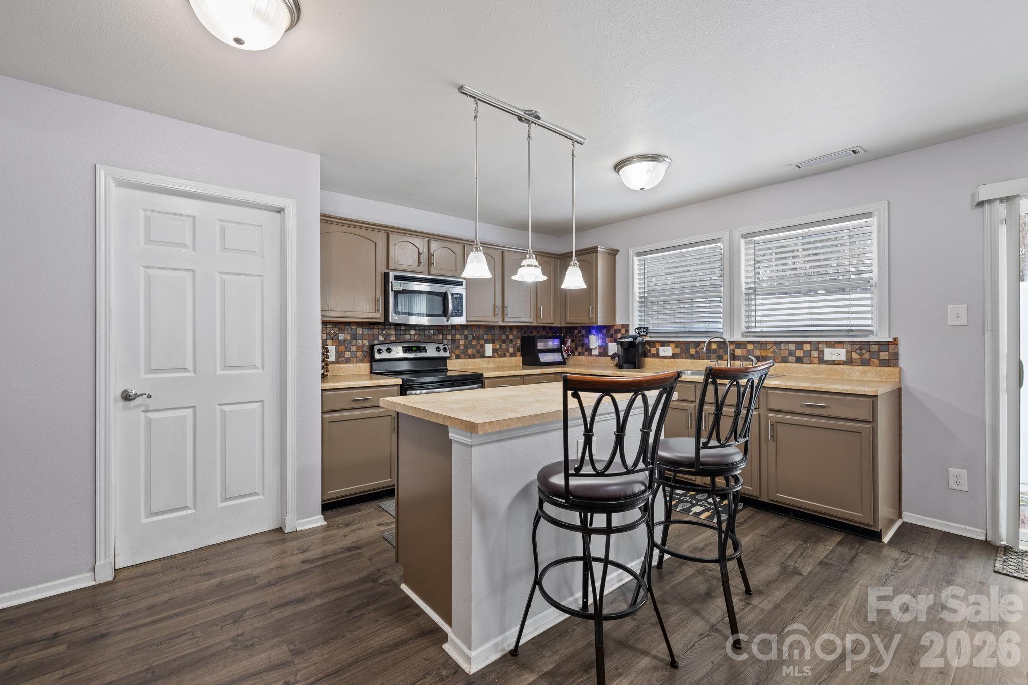 6127 Blue Ash Lane Charlotte NC 28215