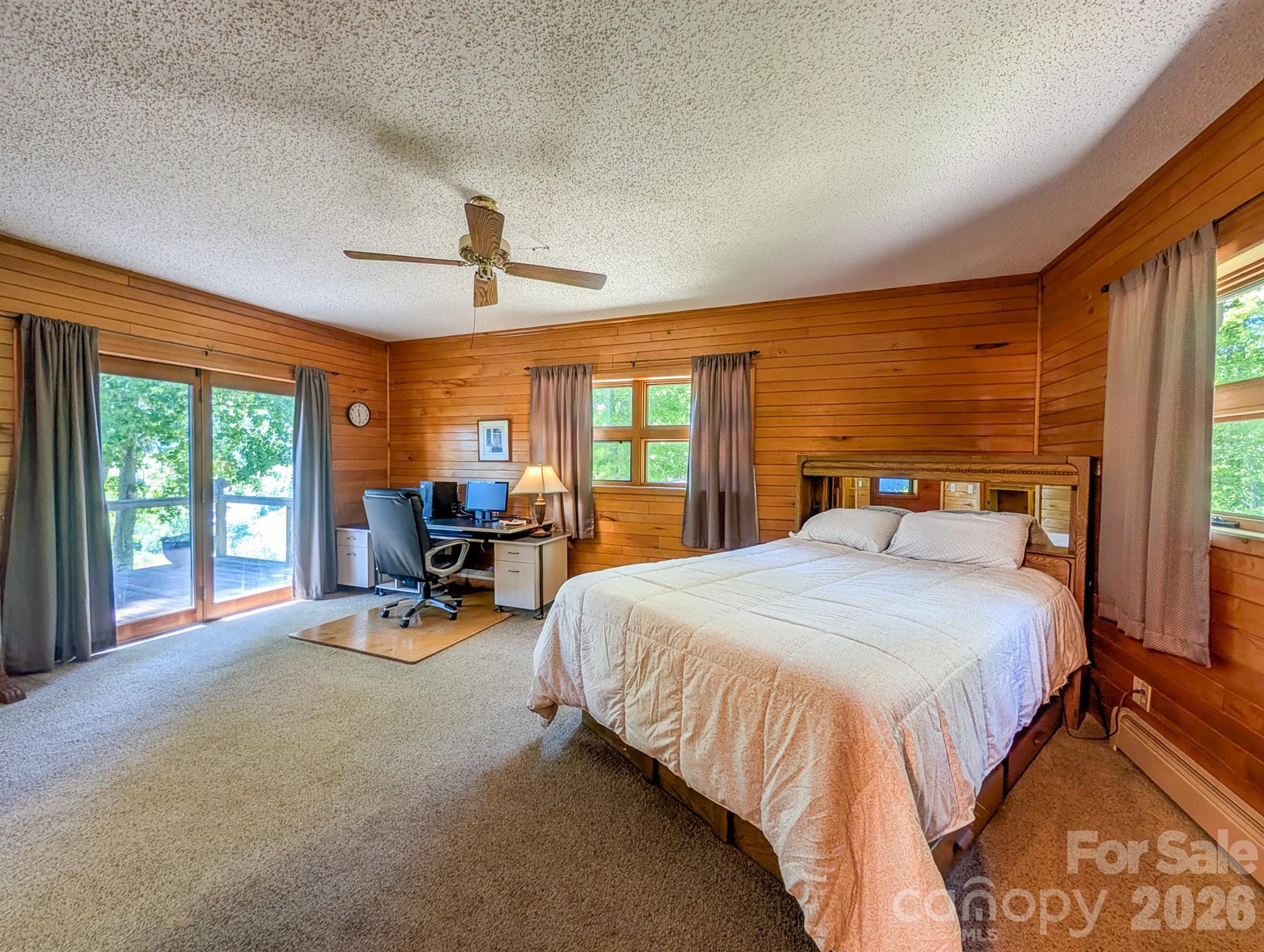 572 Pleasant Valley Road Burnsville NC 28714