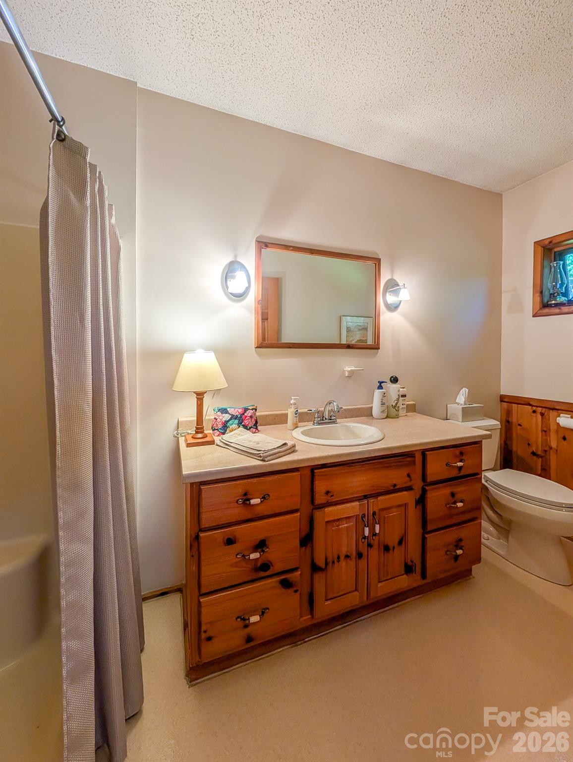 572 Pleasant Valley Road Burnsville NC 28714