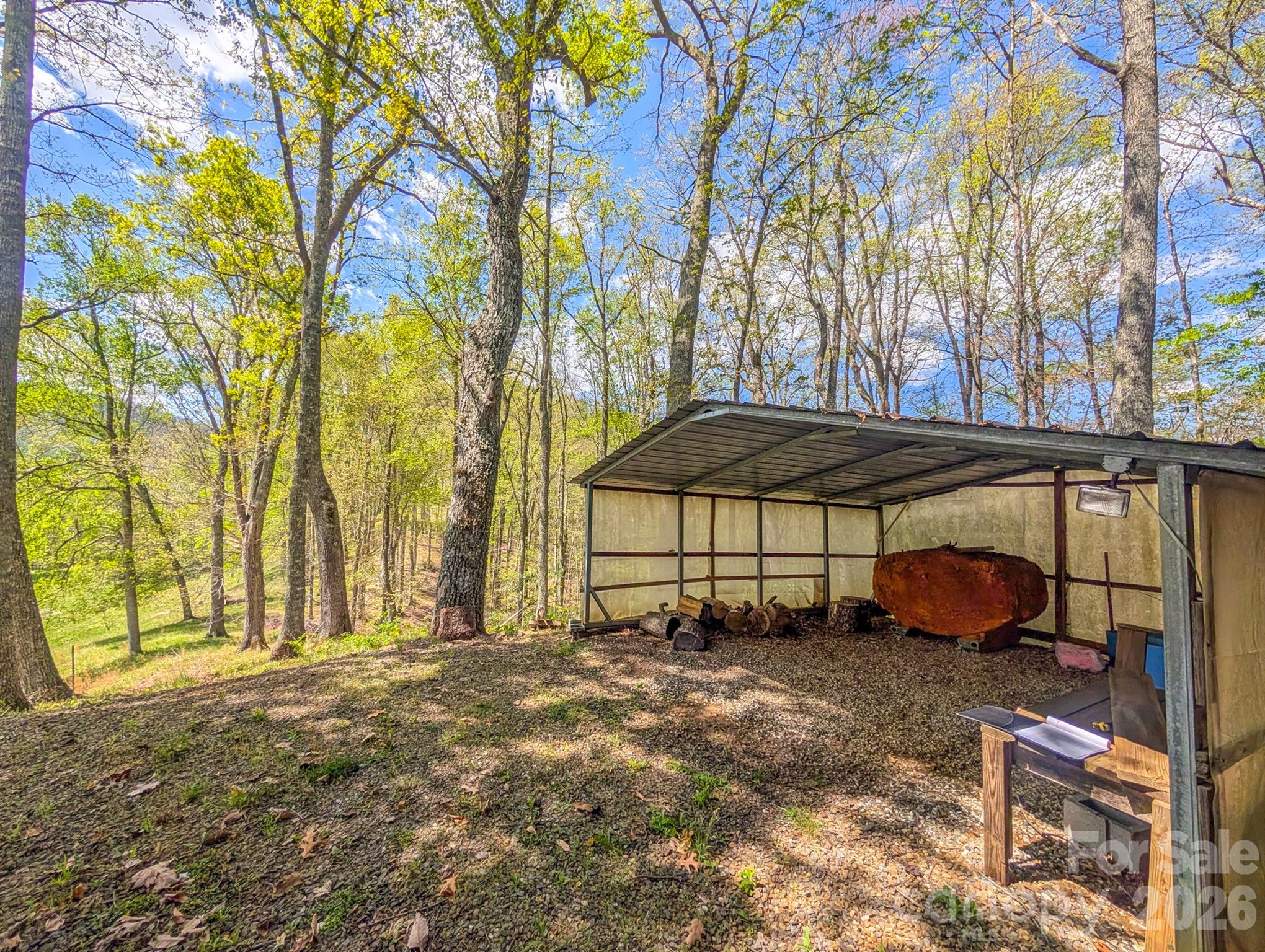 572 Pleasant Valley Road Burnsville NC 28714
