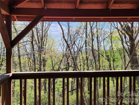 929 Pine Ridge Road Hendersonville NC 28792
