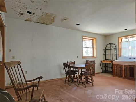 929 Pine Ridge Road Hendersonville NC 28792