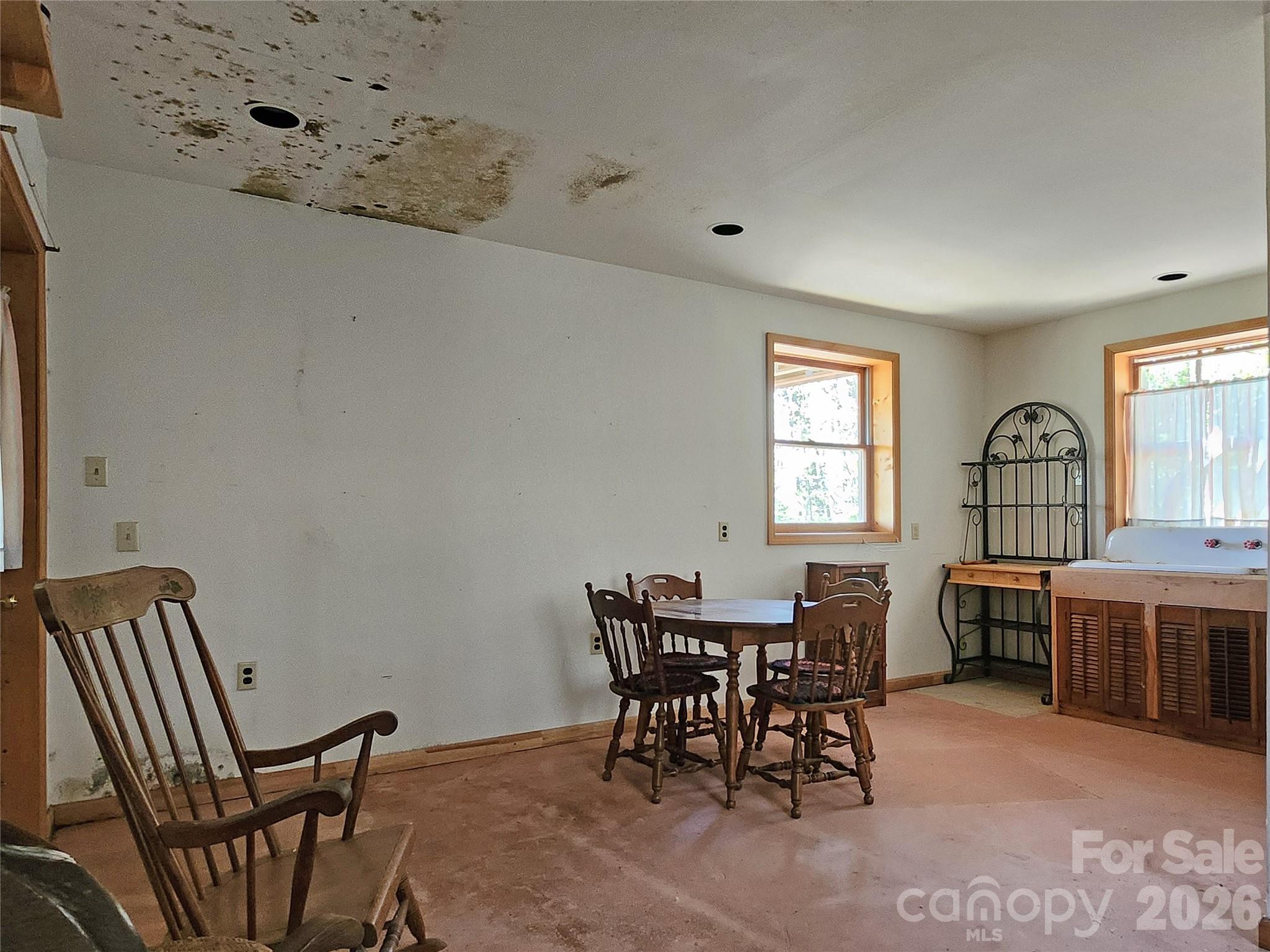 929 Pine Ridge Road Hendersonville NC 28792