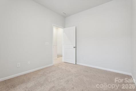 5106 Orchardview Way Charlotte NC 28216