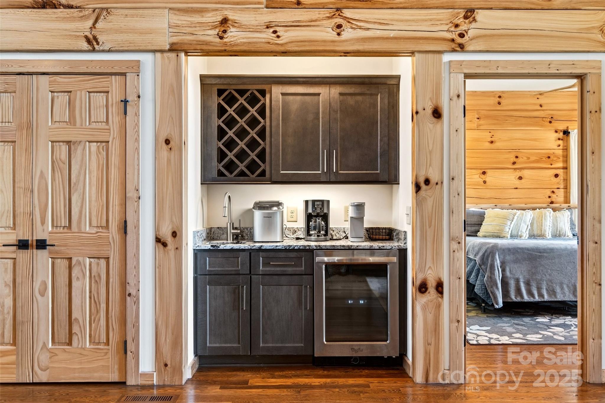 1516 Mountain Crest Drive S Marion NC 28752