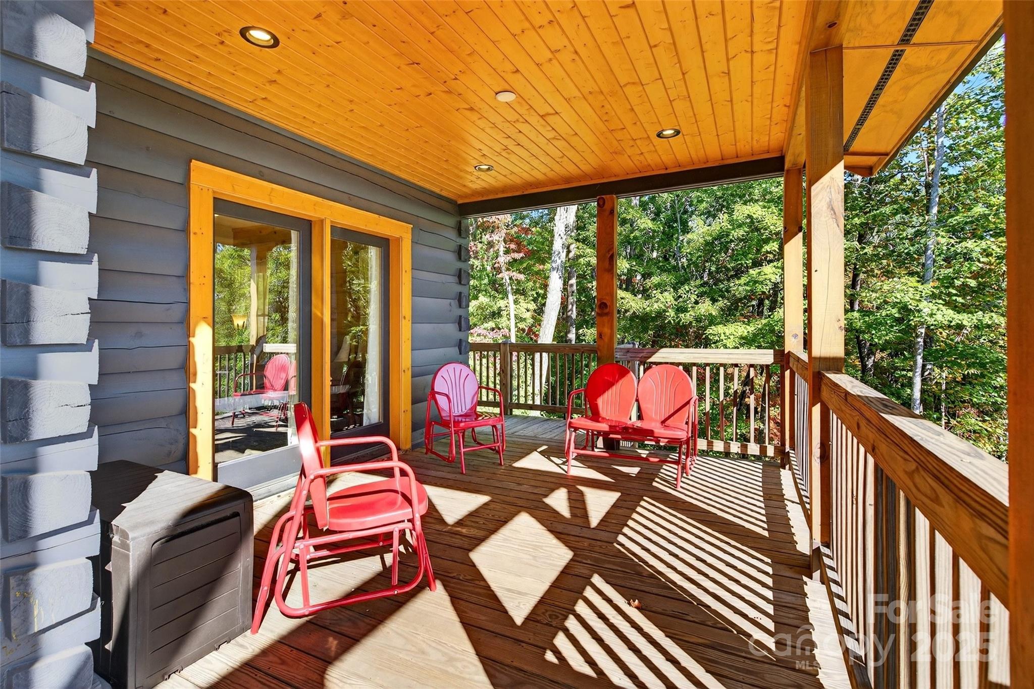 1516 Mountain Crest Drive S Marion NC 28752