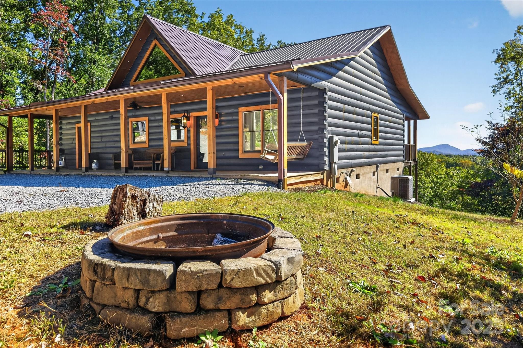 1516 Mountain Crest Drive S Marion NC 28752