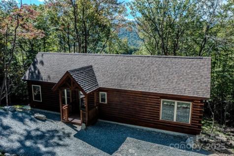 225 Oak Road Beech Mountain NC 28604
