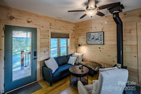 225 Oak Road Beech Mountain NC 28604