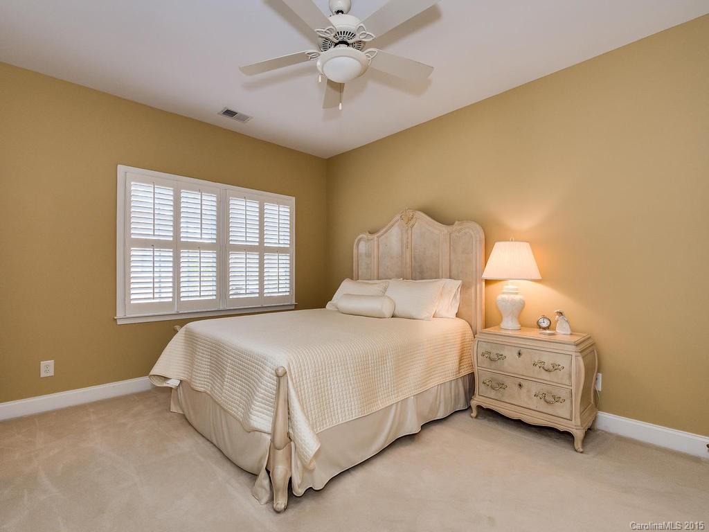 2221 Retana Drive Charlotte NC 28270