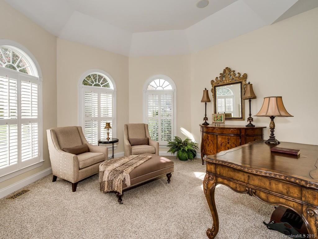 2221 Retana Drive Charlotte NC 28270