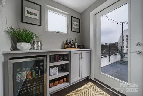 107 W Poindexter Drive Charlotte NC 28203