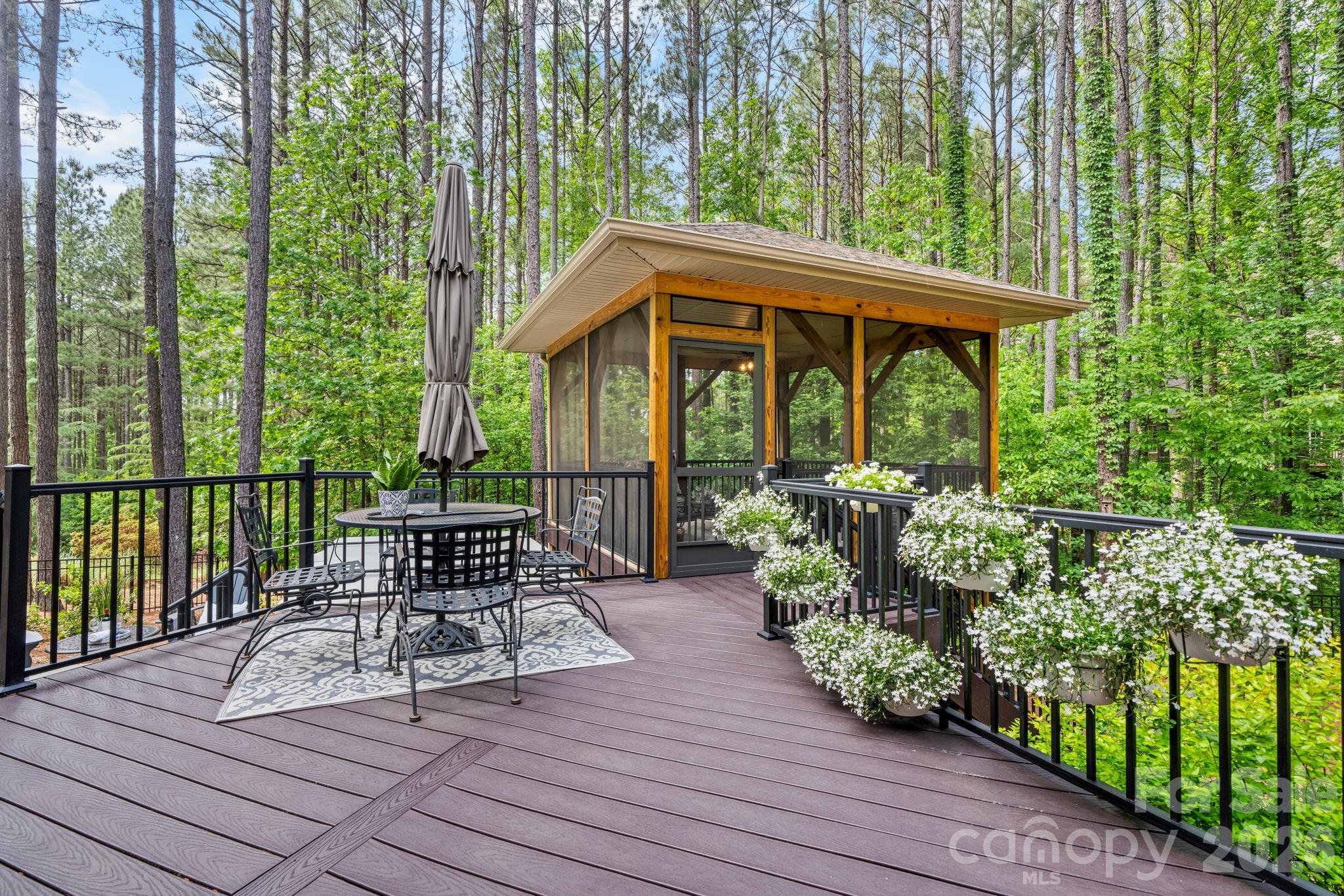 4950 River Hills Drive Denver NC 28037