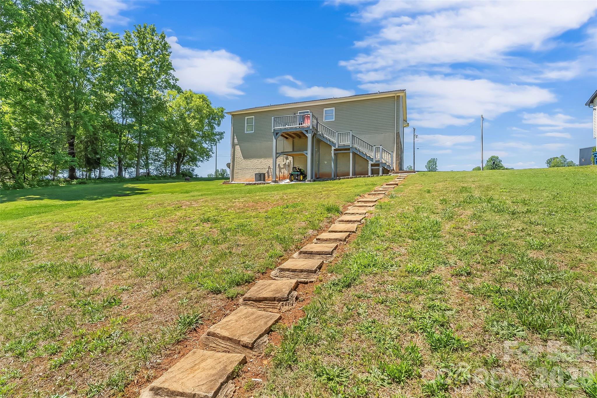3104 Zion Church Road Hickory NC 28602