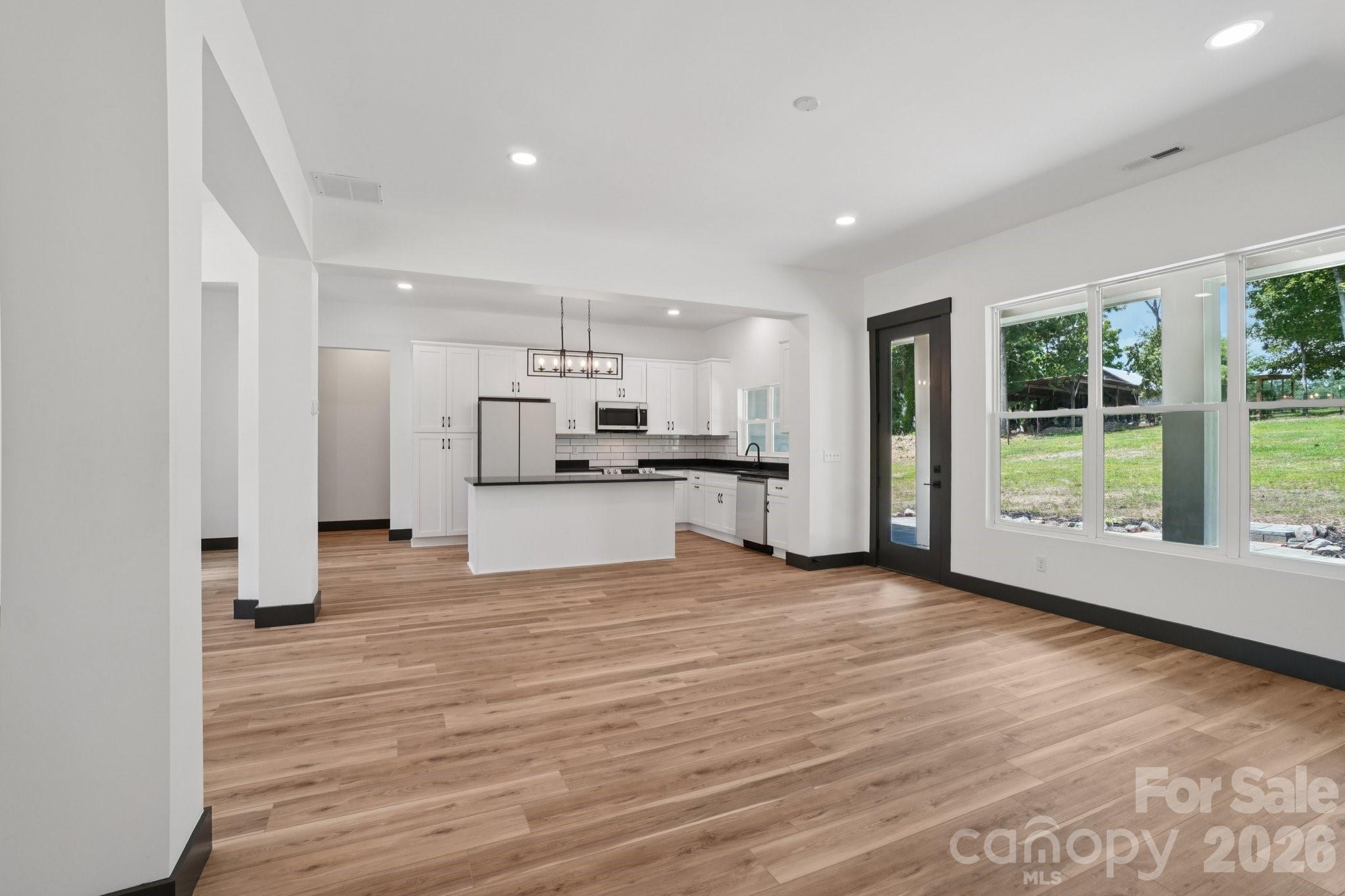 86 Point Hope Lane Hendersonville NC 28792