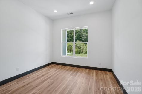 86 Point Hope Lane Hendersonville NC 28792