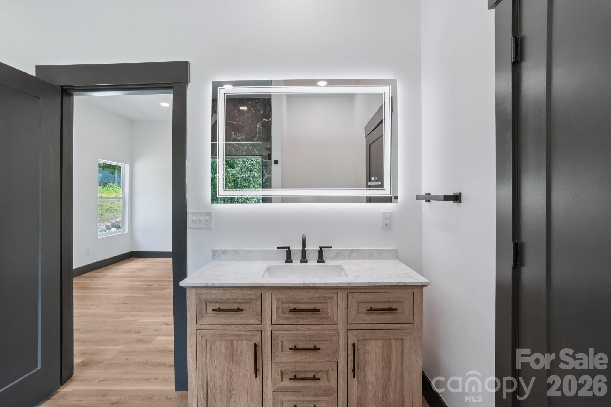 86 Point Hope Lane Hendersonville NC 28792