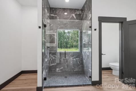 86 Point Hope Lane Hendersonville NC 28792