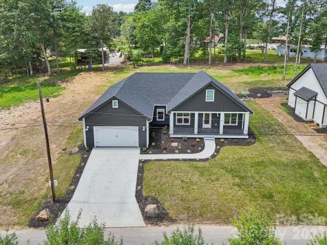 86 Point Hope Lane Hendersonville NC 28792