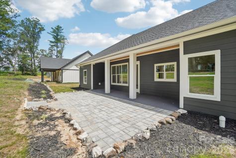 86 Point Hope Lane Hendersonville NC 28792