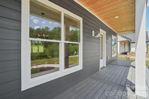 86 Point Hope Lane Hendersonville NC 28792