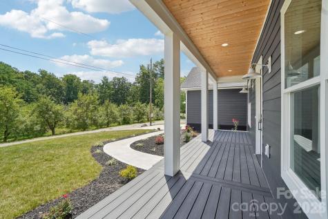 86 Point Hope Lane Hendersonville NC 28792
