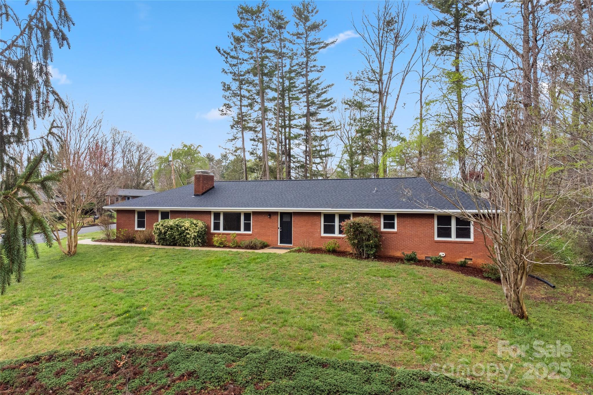 2 Fawn Drive Asheville NC 28803