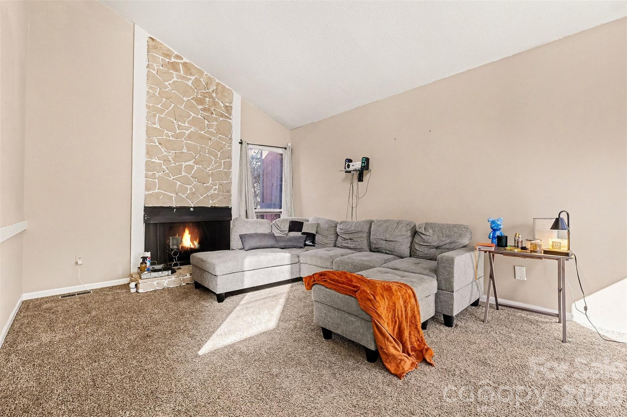 6102 Honeysuckle Lane Charlotte NC 28212