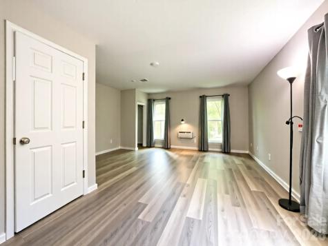 2113 Killarney Place Charlotte NC 28262