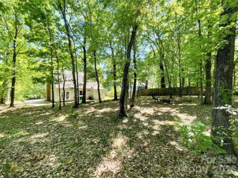 2113 Killarney Place Charlotte NC 28262