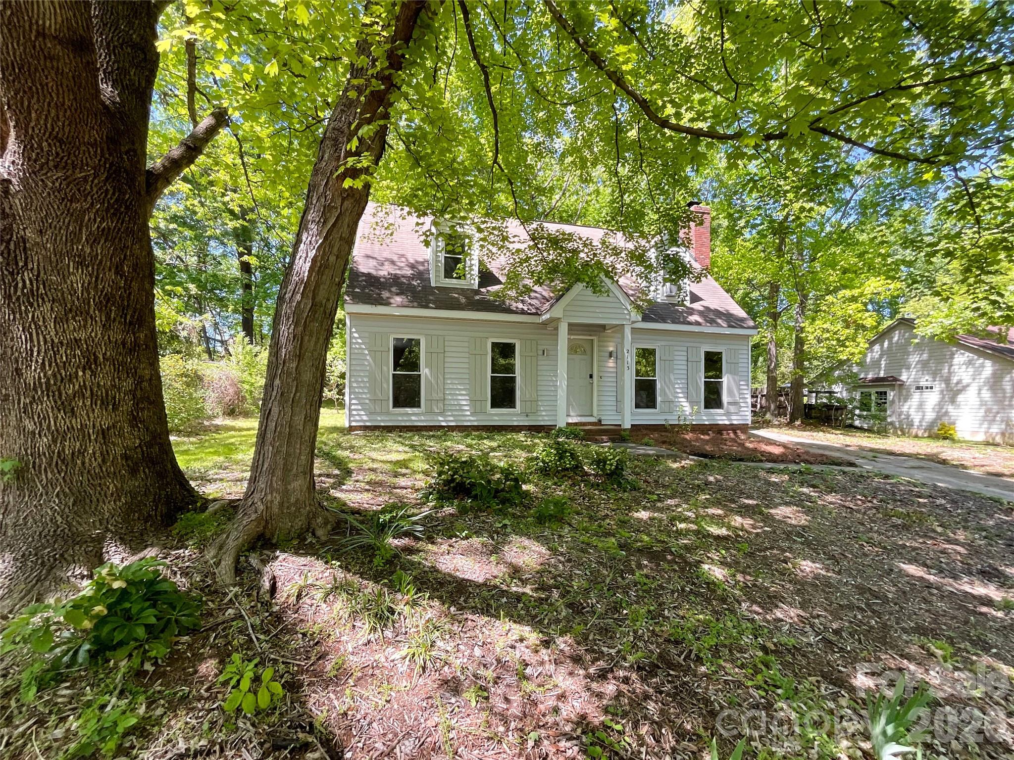 2113 Killarney Place Charlotte NC 28262