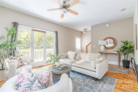 20 Cross Place Asheville NC 28801
