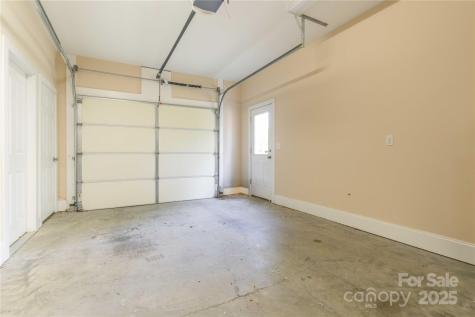 20 Cross Place Asheville NC 28801
