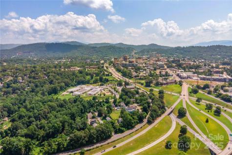 20 Cross Place Asheville NC 28801