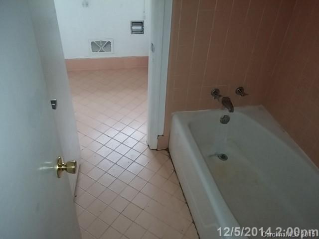 3821 Rhodes Avenue Charlotte NC 28210