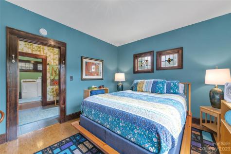 4 Winston Avenue Asheville NC 28803