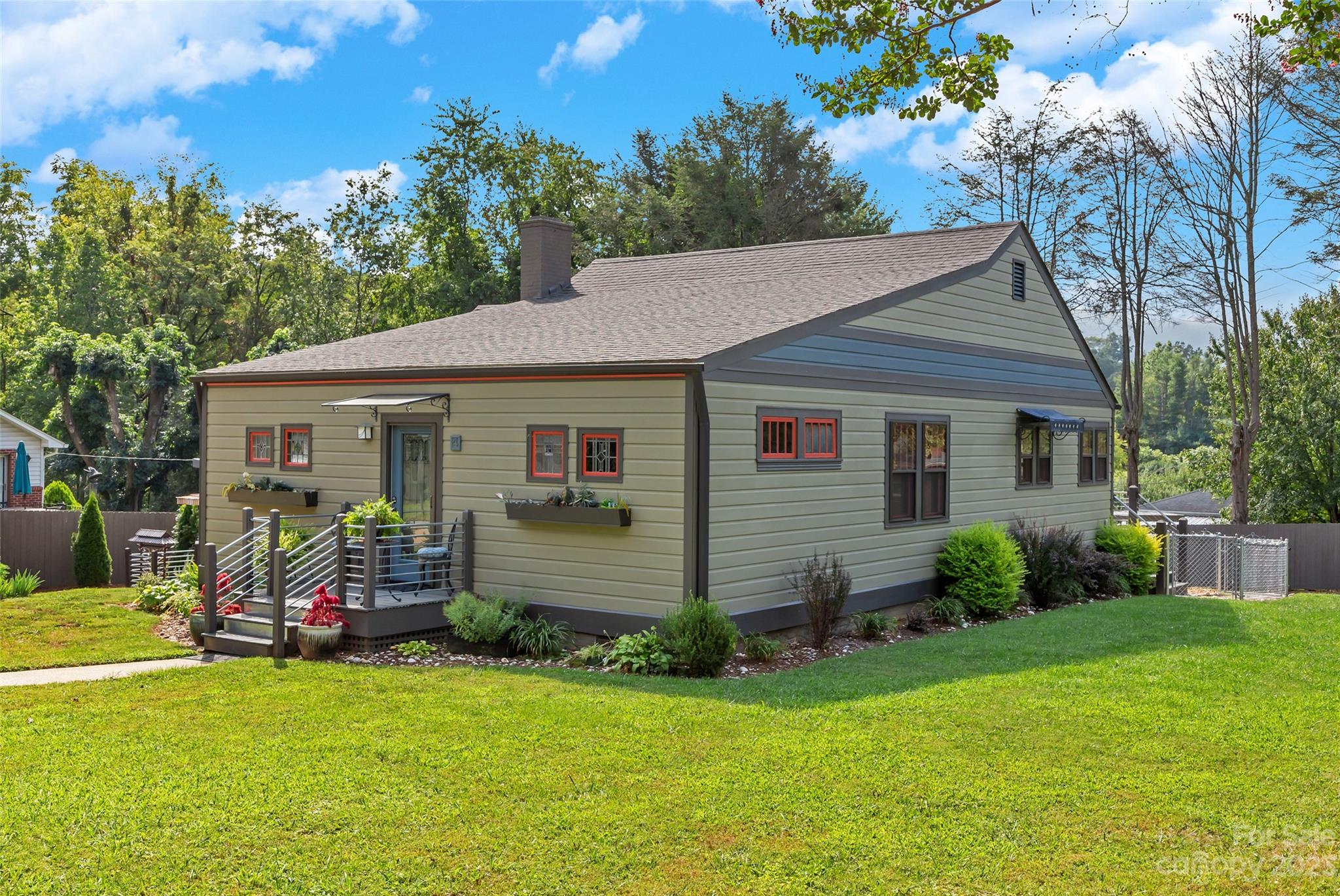 4 Winston Avenue Asheville NC 28803