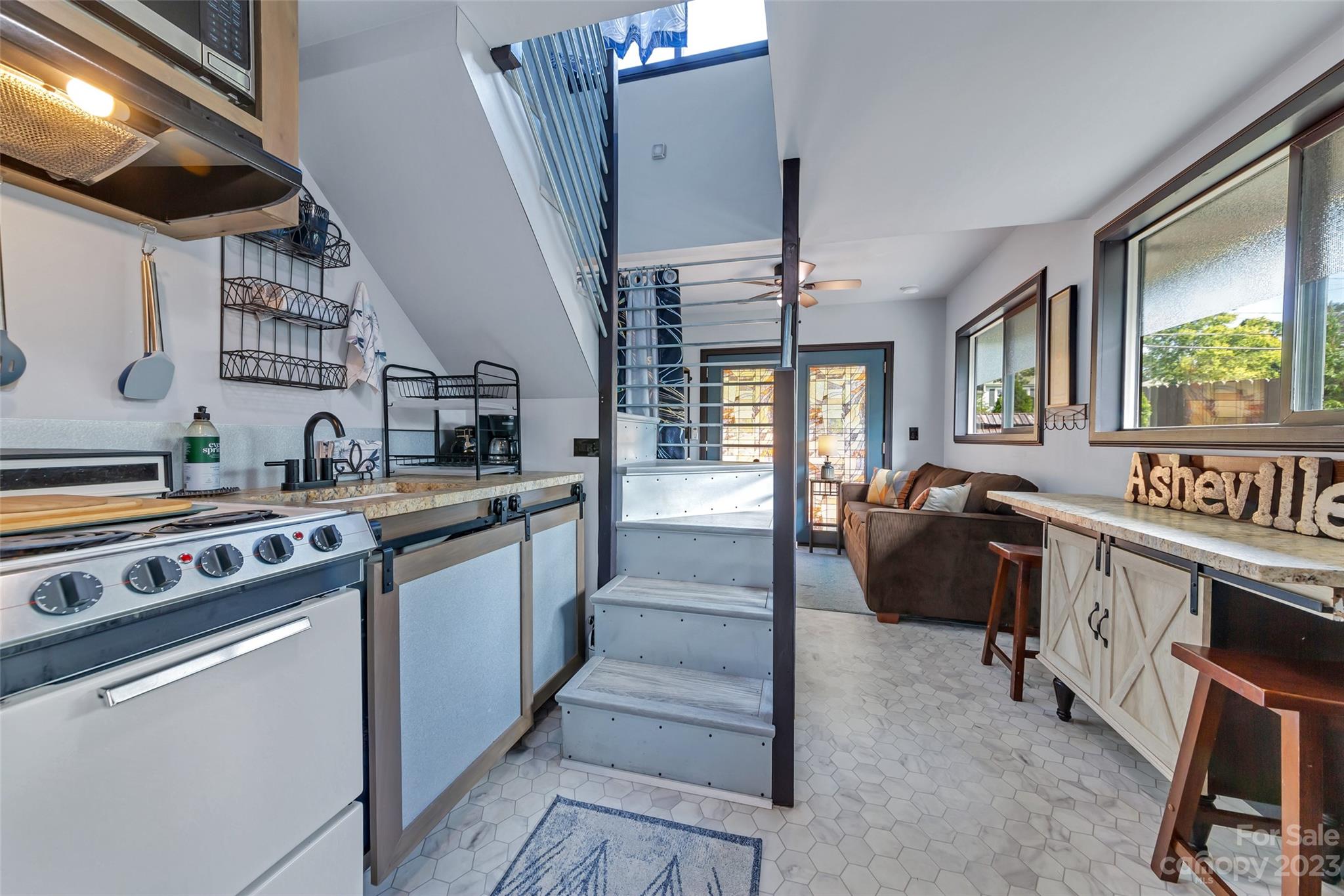 4 Winston Avenue Asheville NC 28803