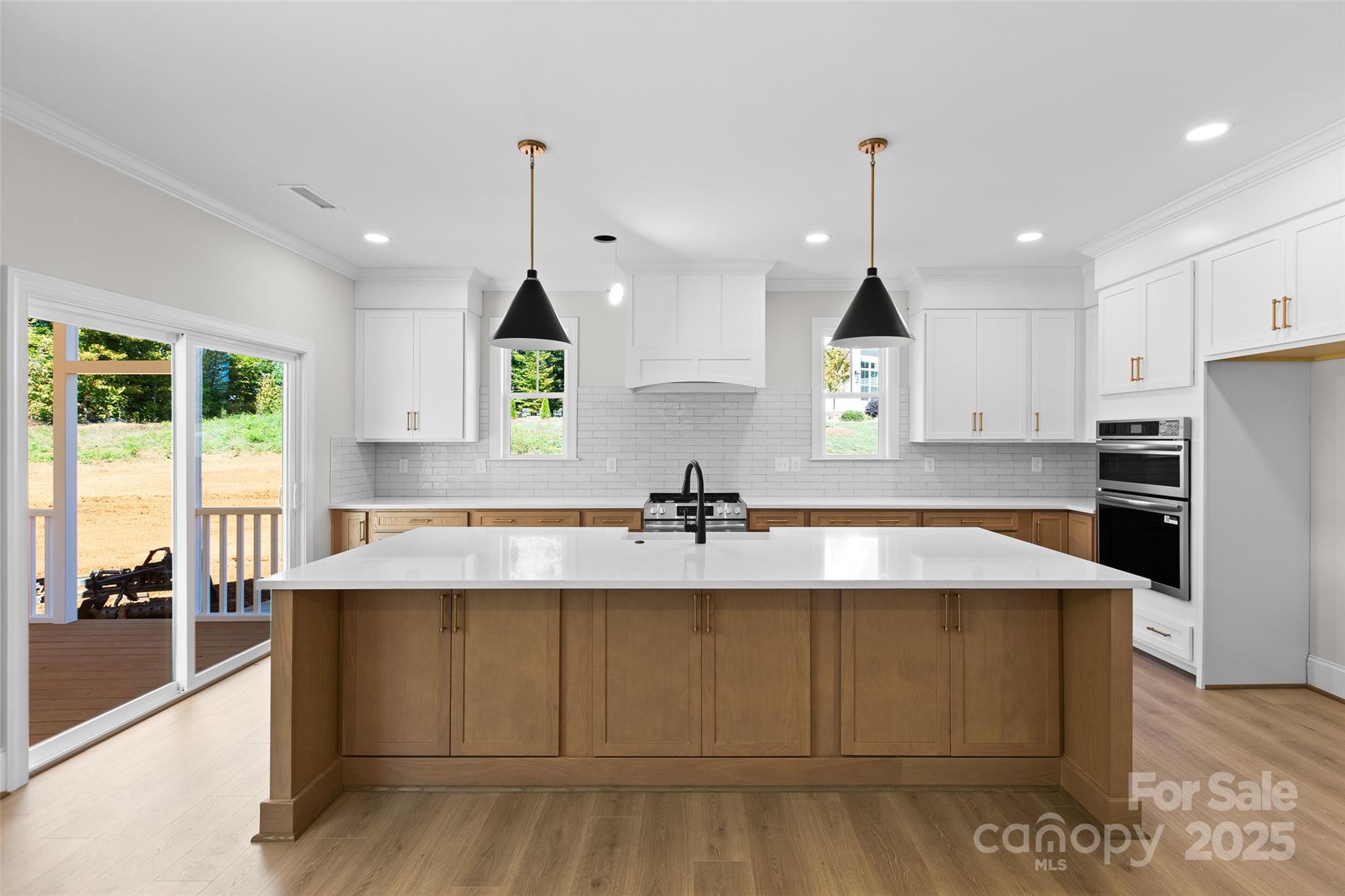 183 Arrow Glenn Court Advance NC 27006