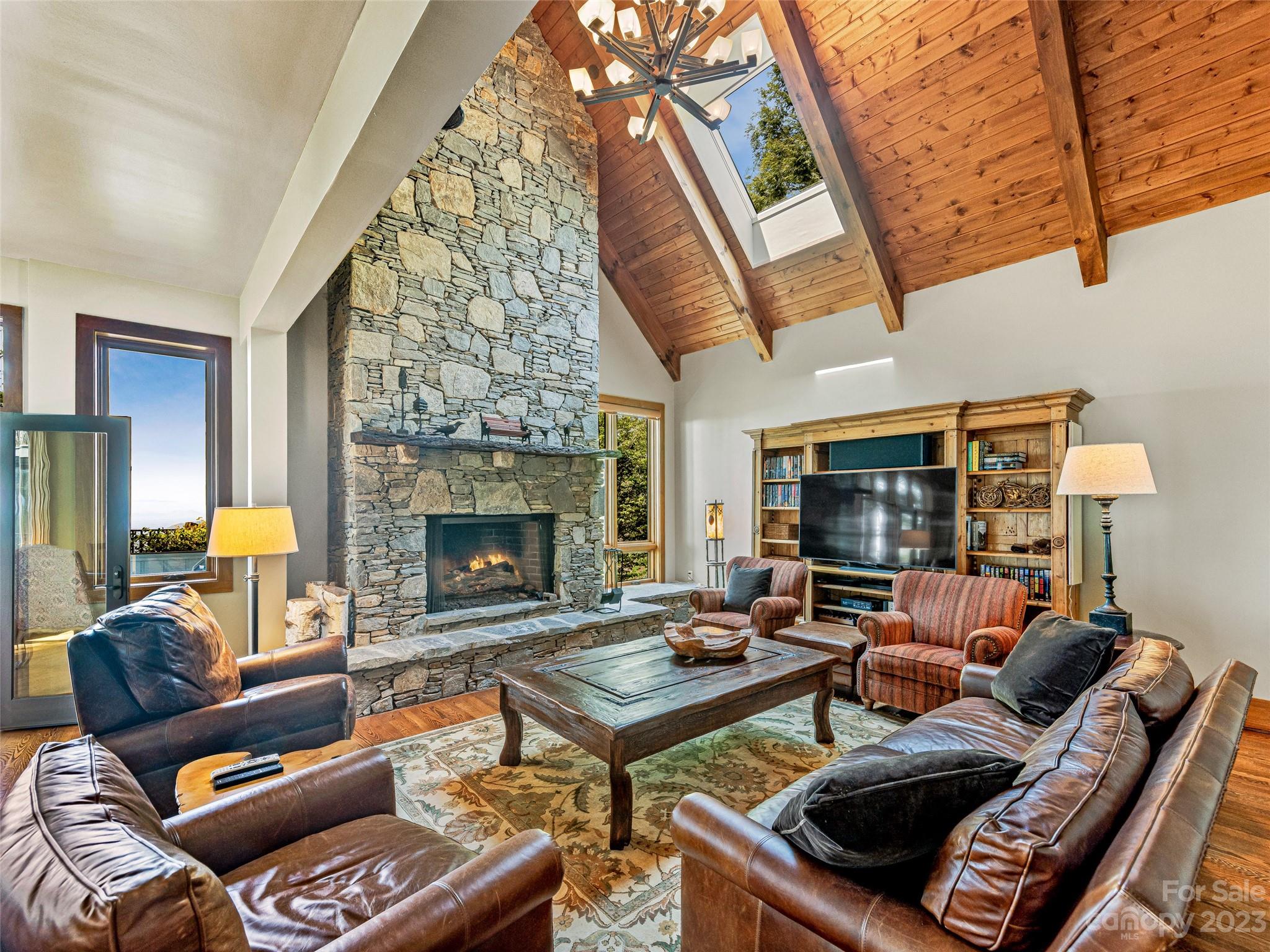 23 Peach Knob Drive Asheville NC 28804