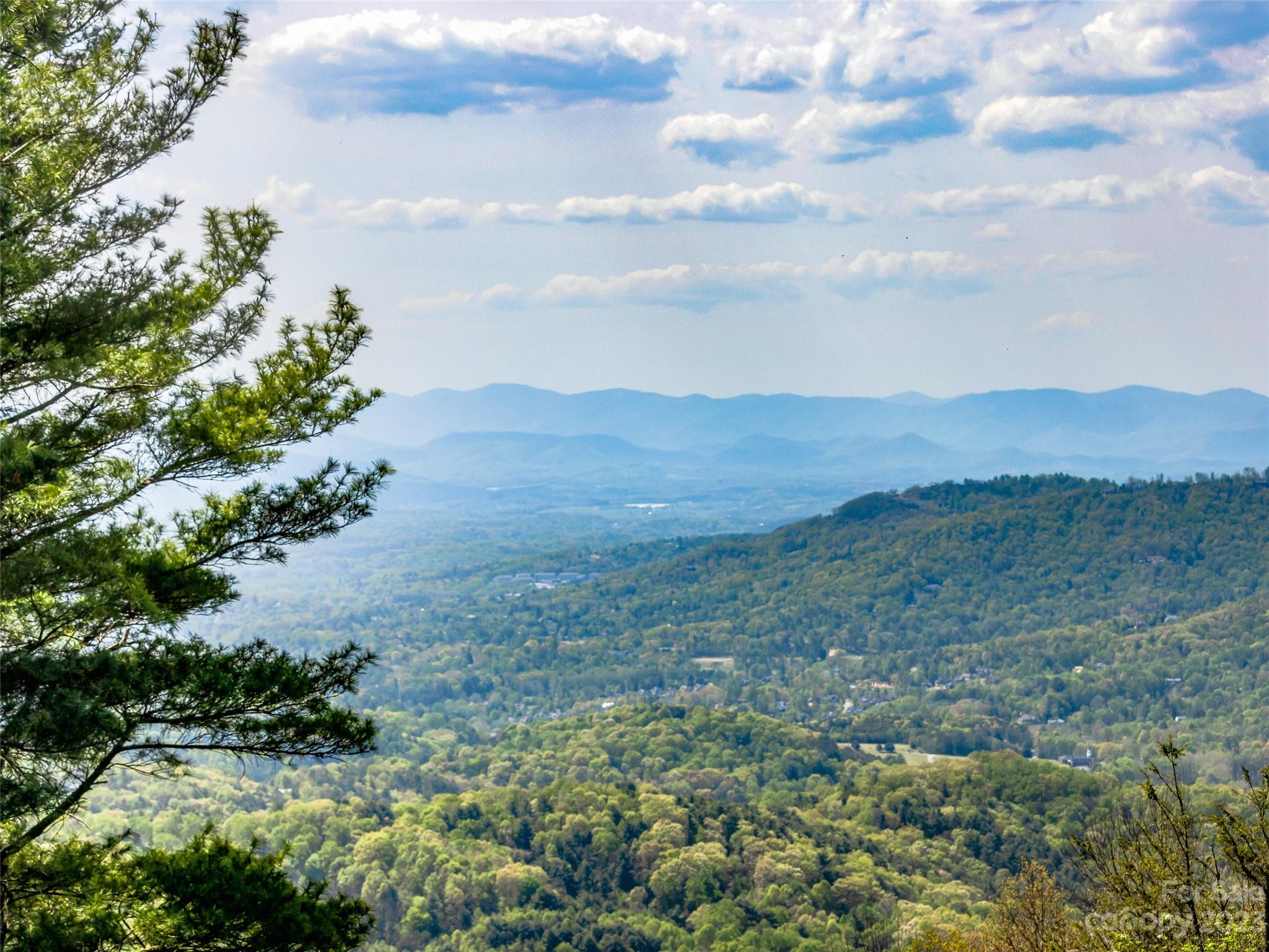 23 Peach Knob Drive Asheville NC 28804