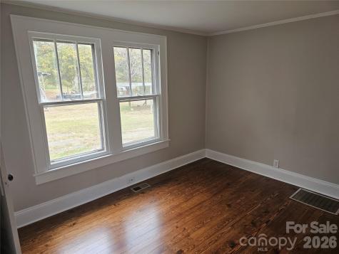 515 26th Street SW Hickory NC 28602