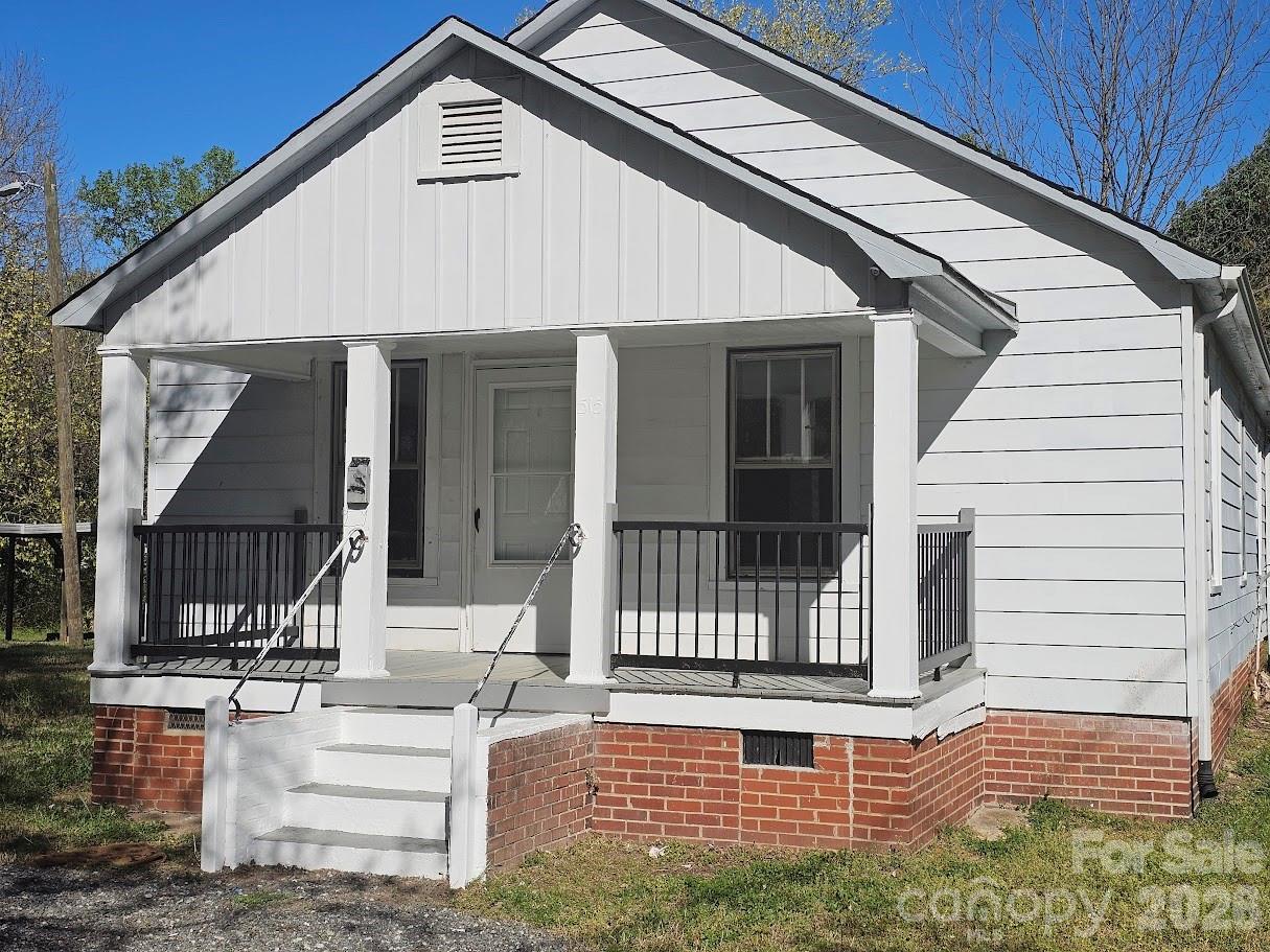 515 26th Street SW Hickory NC 28602