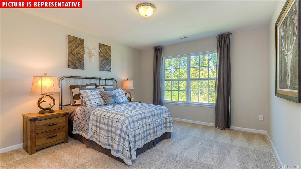 6720 Pennyroyal Way Charlotte NC 28216